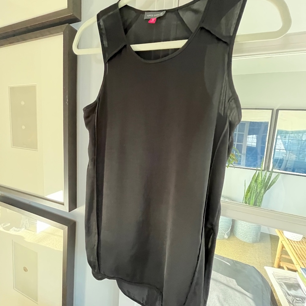 Vince Camuto blouse XS